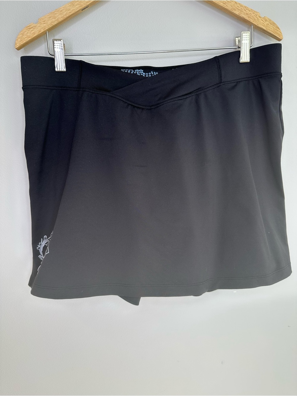 REI Novara Womenβs Cycling Skort in Black XL EUC